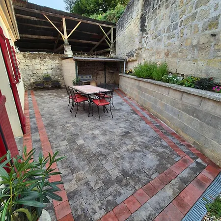 Clamecy Maison La Campagnarde 度假居 *